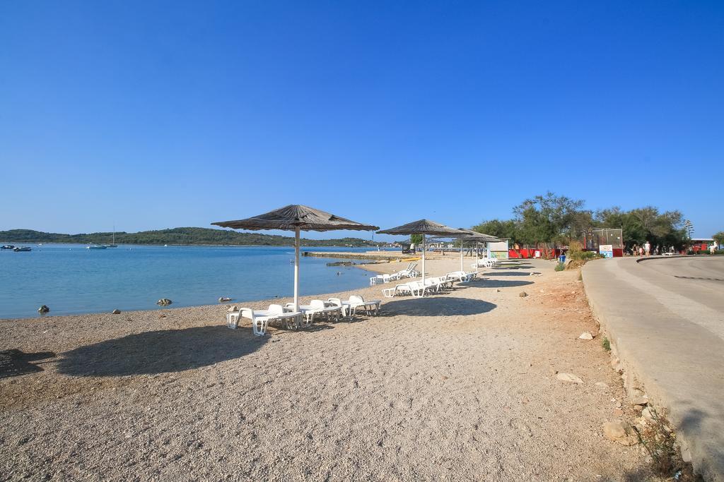 Apartment Ana Vodice Exteriör bild