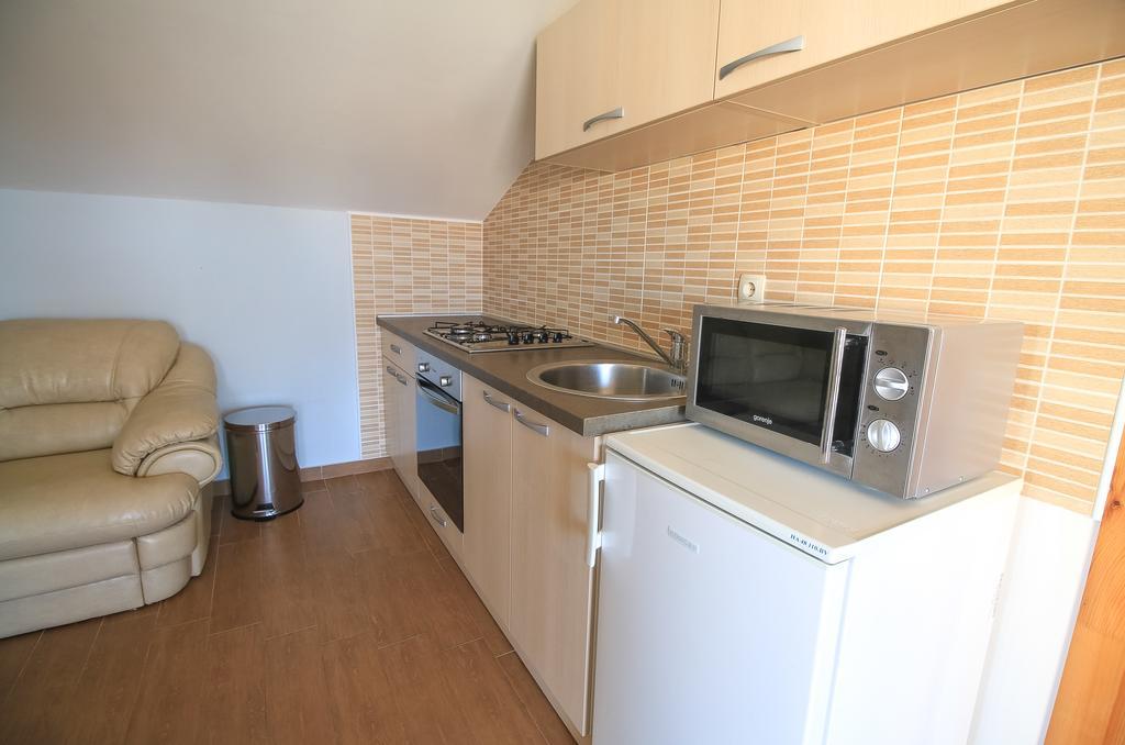 Apartment Ana Vodice Exteriör bild